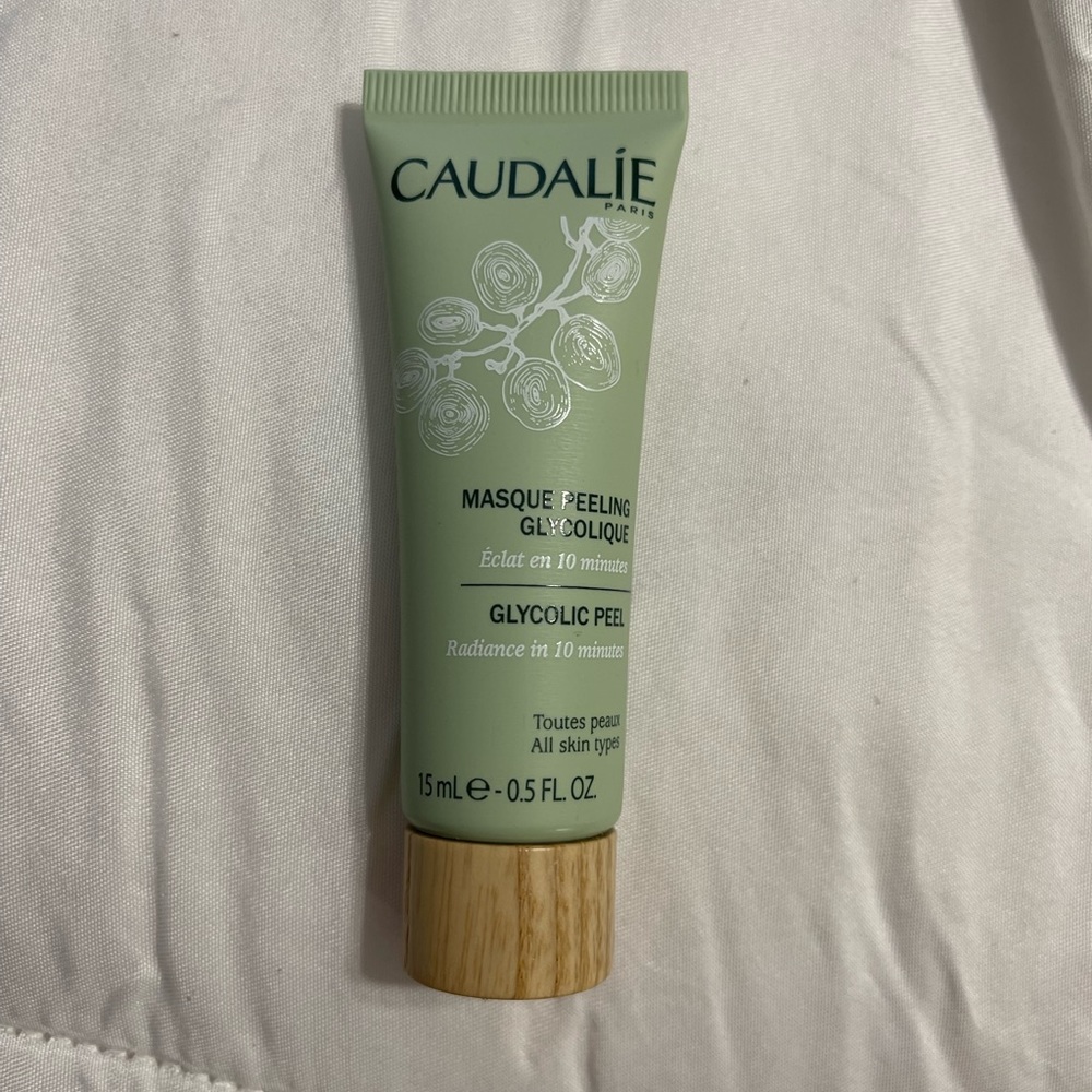 Caudalie Mini Glycolic Peel mask